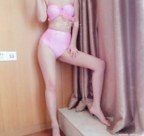漂亮的女客栈