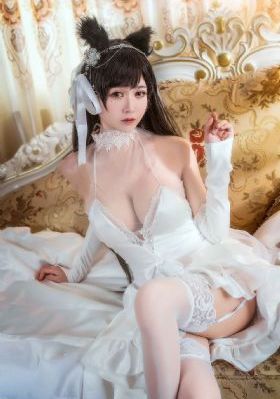 继母劳拉